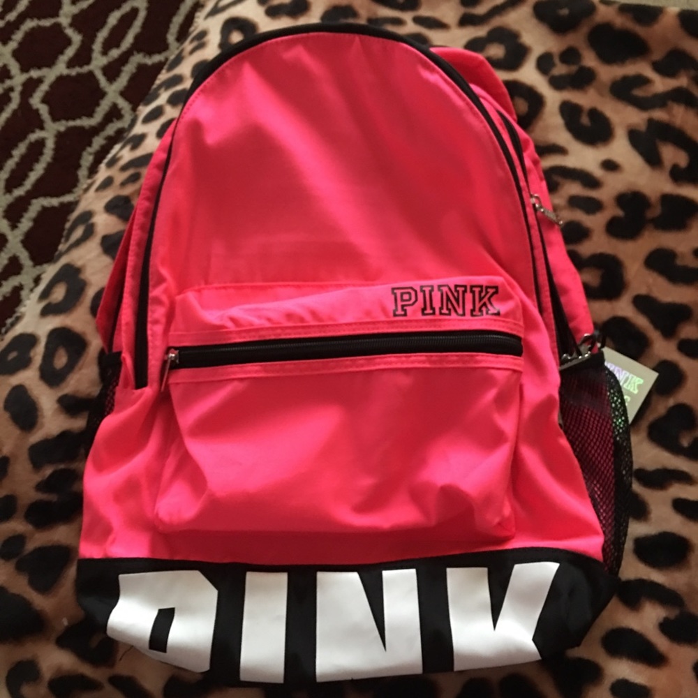 NWT! Vs pink first edition campus backpack !